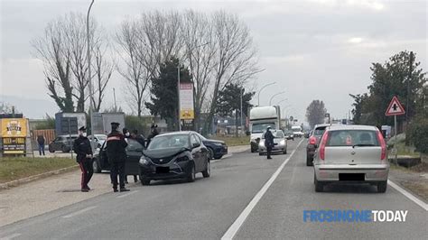 incidente castrocielo|CASTROCIELO – Auto contro un camion, i conducenti in ospedale